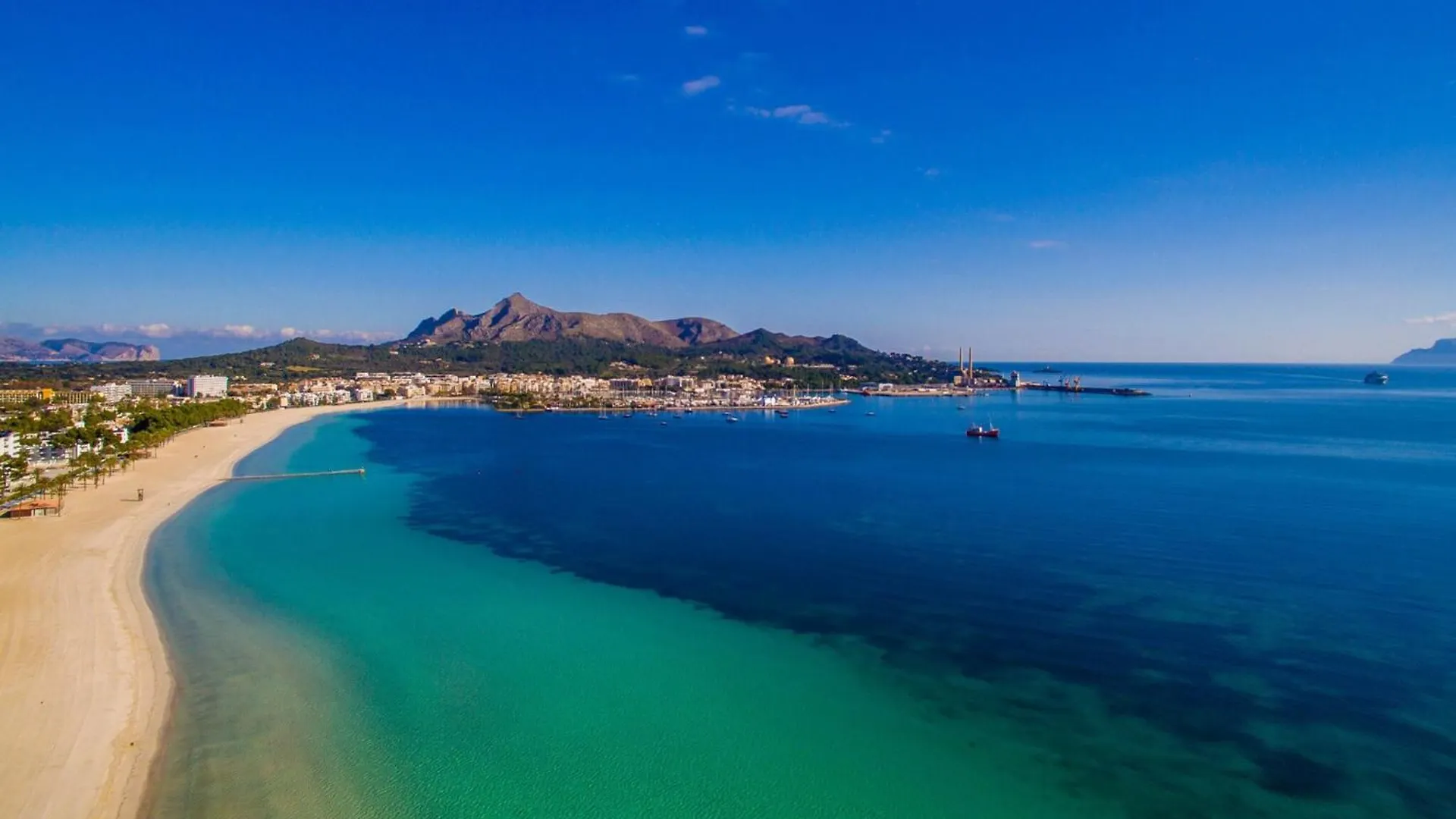 Seafront Apartment With Balcony Port d'Alcúdia