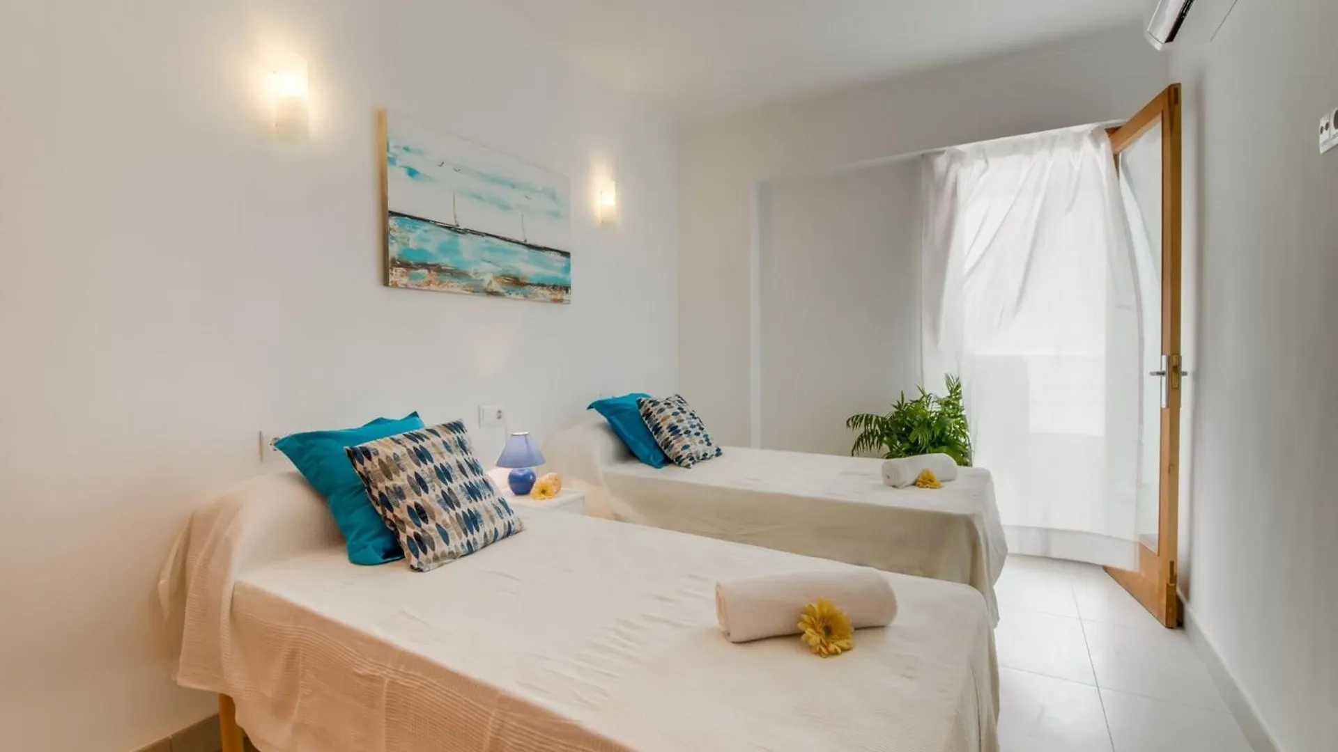 Seafront Apartment With Balcony Port d'Alcúdia